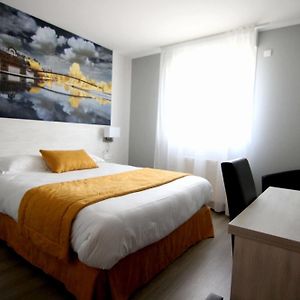 Logis Hotel - La Chambre D'Amiens